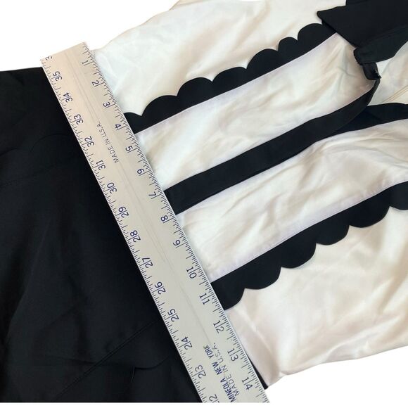 Betsey Johnson Dress WMNS 6 Black & White Scalloped Collared Button Down Modest - Picture 11 of 11